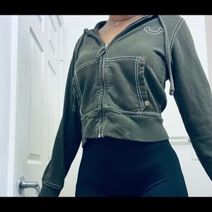 True Religion Crop Hoodie | 🤍